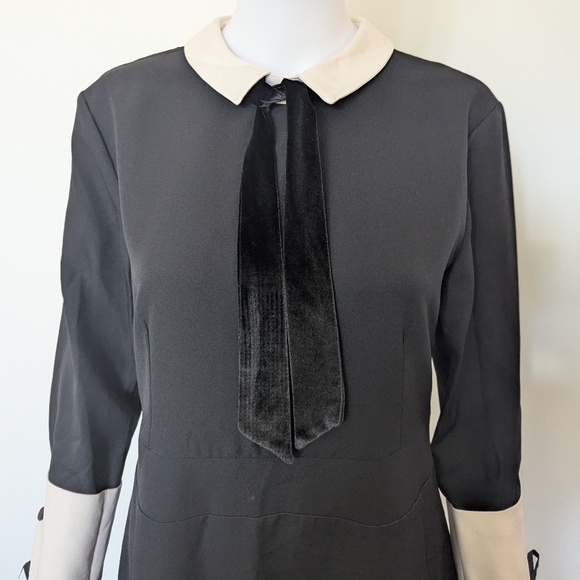 VINTAGE Long Black Collar and Cuff Dress - Picture 5 of 7